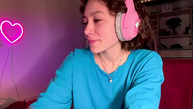 SlunkRear online show from March 2026 11:41:01 PM