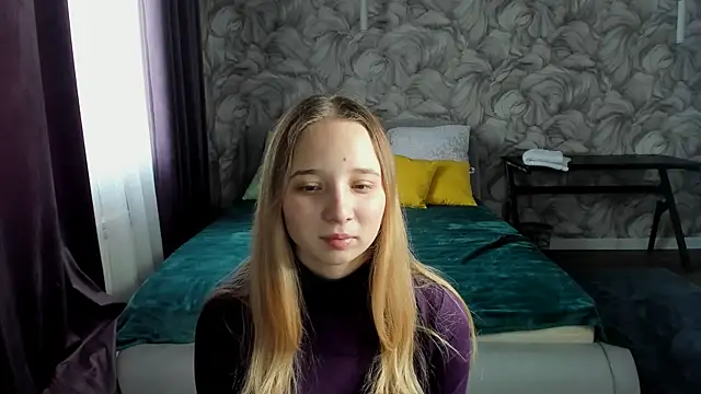 Snapshot of Esme_Brady chatting on February 2026 03:36:02 AM Esme Brady online show from February 2026 03:36:02 AM