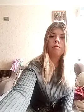 EvaTallor online show from April 2026 08:34:01 AM