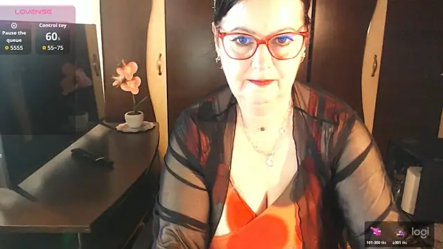 exiMIlf online show from May 2026 11:29:01 AM