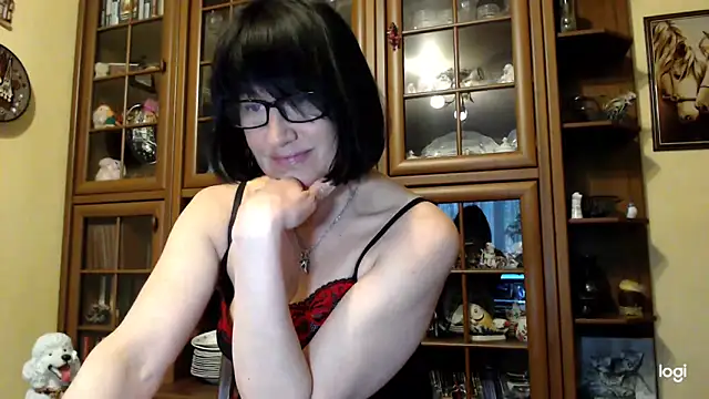 Snapshot of Vlastelina chatting on April 2026 02:00:02 PM Vlastelina online show from April 2026 02:00:02 PM
