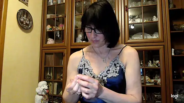 Snapshot of Vlastelina chatting on April 2026 07:07:02 PM Vlastelina online show from April 2026 07:07:02 PM