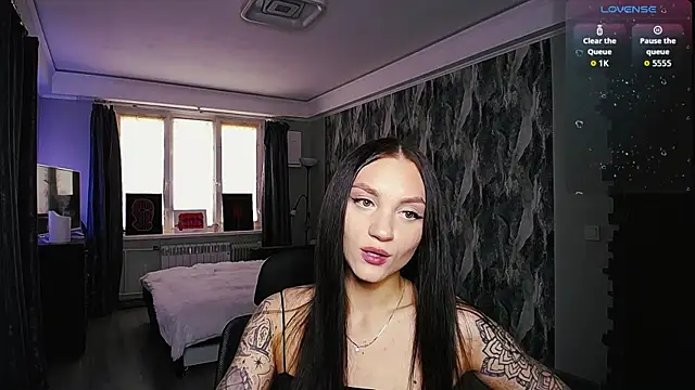 comeherehoney online show from April 2026 02:54:01 PM
