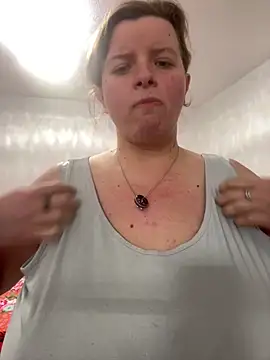 Laura-Loveyou online show from March 2026 08:06:02 PM