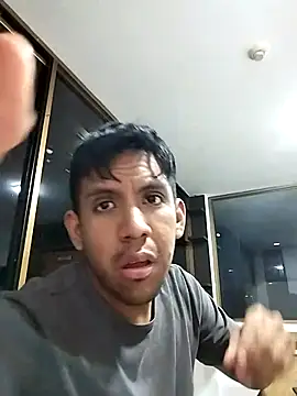 perrasedieta526 online show from February 2026 05:06:02 PM