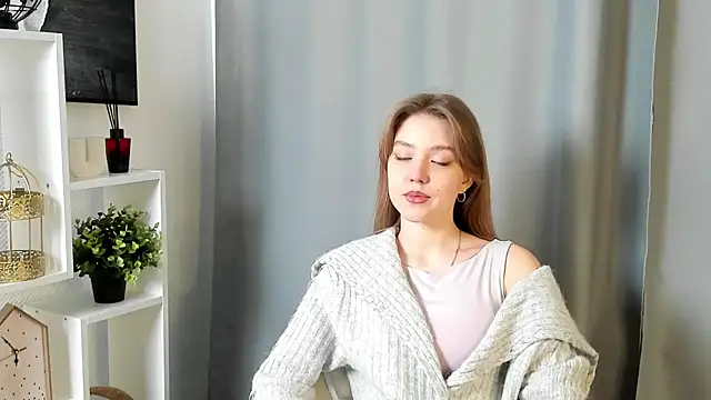 FrediaHamff online show from February 2026 08:19:01 AM