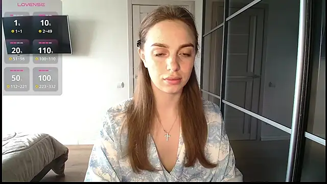  julia wonderful  online show from April 2026 08:45:02 AM