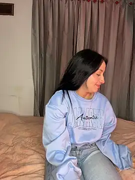  Mia kiss  online show from February 2026 01:24:01 AM