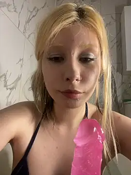 WarmAtEdges online show from June 2026 02:03:01 AM