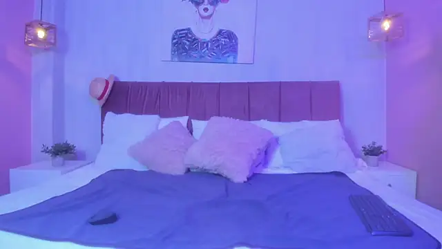 emma wilder  online show from May 2026 07:20:02 PM