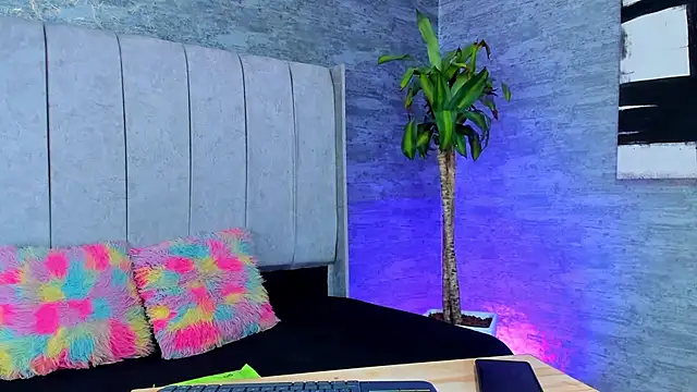 AlinaZans online show from February 2026 08:02:01 PM