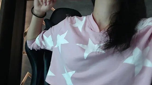 Snapshot of SinLickerr chatting on March 2026 08:04:01 PM SinLickerr online show from March 2026 08:04:01 PM