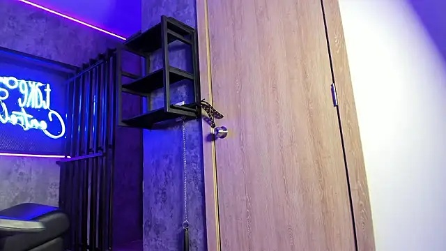 Snapshot of SinLickerr chatting on March 2026 03:41:01 PM SinLickerr online show from March 2026 03:41:01 PM