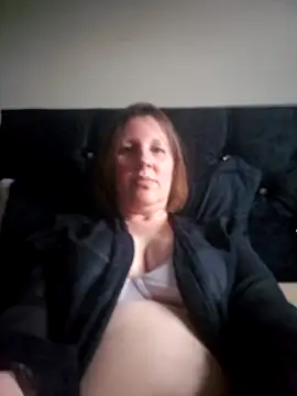 Snapshot of maturekate chatting on February 2026 04:13:02 PM maturekate online show from February 2026 04:13:02 PM