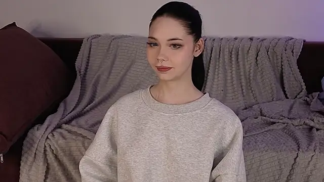 yasumiu online show from February 2026 10:20:02 AM