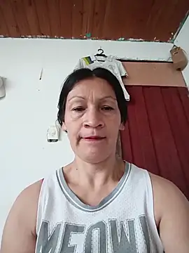 Snapshot of Layla_Zaid chatting on March 2026 12:34:01 PM Layla Zaid online show from March 2026 12:34:01 PM