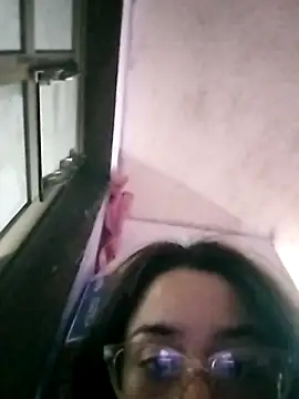 Snapshot of monsssOrt chatting on February 2026 07:27:02 AM monsssOrt online show from February 2026 07:27:02 AM