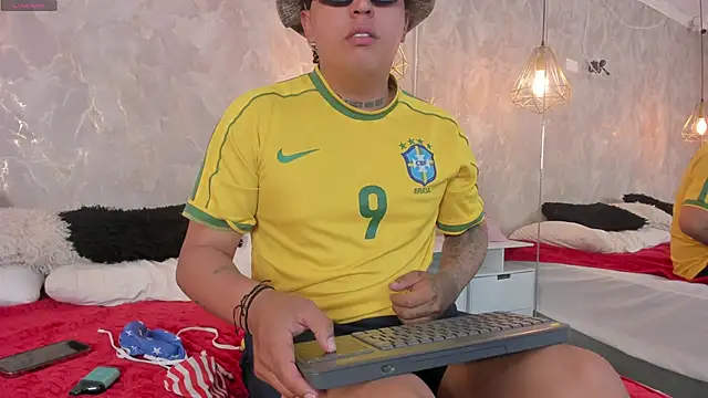 benitoandkendall online show from February 2026 10:10:01 AM