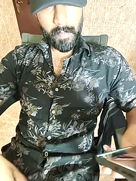 Snapshot of MalluMangos143 chatting on March 2026 06:08:02 AM MalluMangos143 online show from March 2026 06:08:02 AM