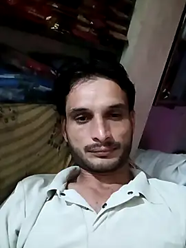 Beinghorny83 online show from March 2026 06:19:02 PM