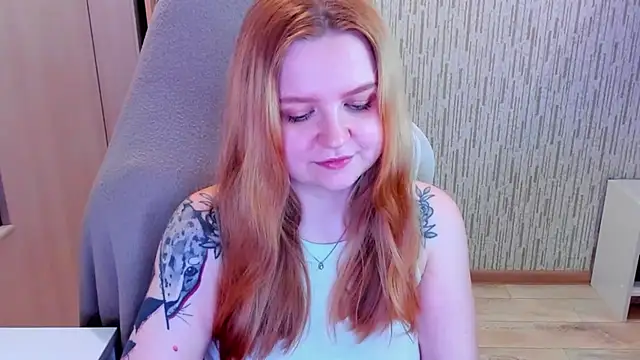 AnitaXVine online show from May 2026 06:35:02 PM