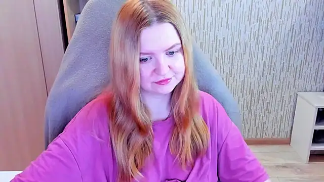 AnitaXVine online show from May 2026 08:06:01 PM