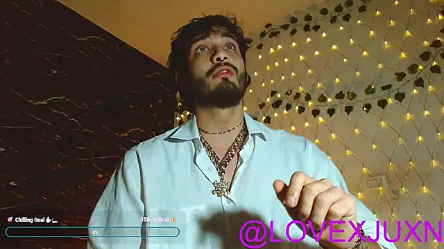 LovexJuxn8 online show from May 2026 12:52:01 AM