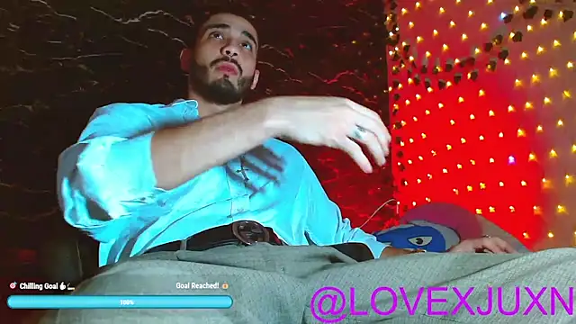 LovexJuxn8 online show from May 2026 03:02:01 AM