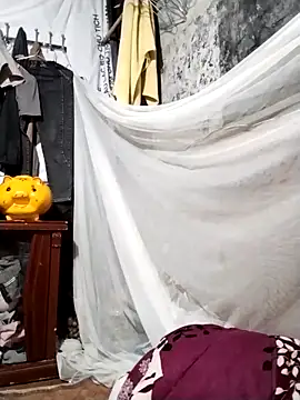 Snapshot of cute-shine chatting on March 2026 11:30:02 PM cute-shine online show from March 2026 11:30:02 PM