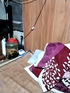 Snapshot of cute-shine chatting on April 2026 11:02:01 PM cute-shine online show from April 2026 11:02:01 PM