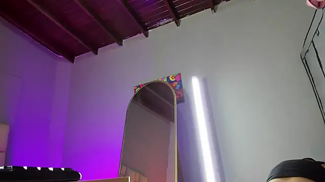 Snapshot of Zaphiro__Sky chatting on February 2026 08:55:01 AM Zaphiro Sky online show from February 2026 08:55:01 AM