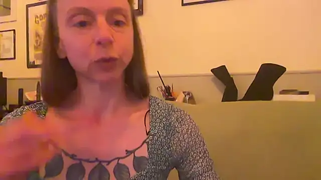 Snapshot of Sexwestworld chatting on May 2026 07:49:01 AM Sexwestworld online show from May 2026 07:49:01 AM