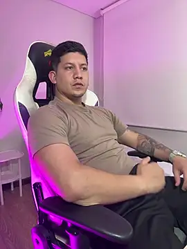  robertobaggioo online show from February 2026 05:37:02 AM