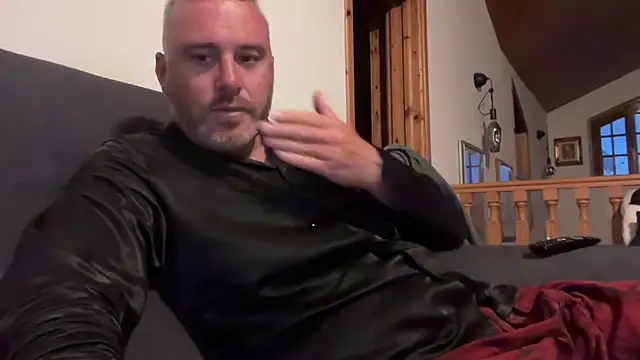 marcovik1 online show from May 2026 06:49:02 PM