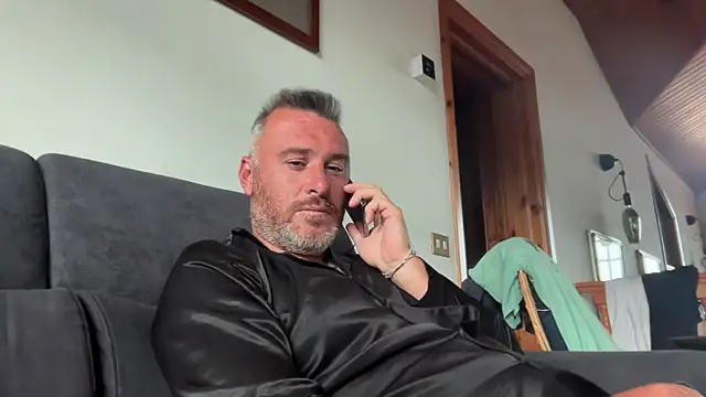 marcovik1 online show from May 2026 05:41:02 PM