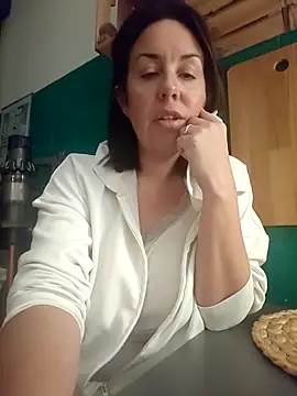 Ginevra01 online show from May 2026 07:20:01 PM
