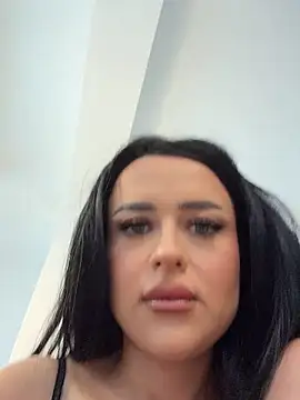 Katty Pery online show from April 2026 02:51:02 PM