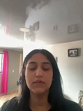 Snapshot of Curvy_sweet chatting on March 2026 03:59:02 PM Curvy sweet online show from March 2026 03:59:02 PM