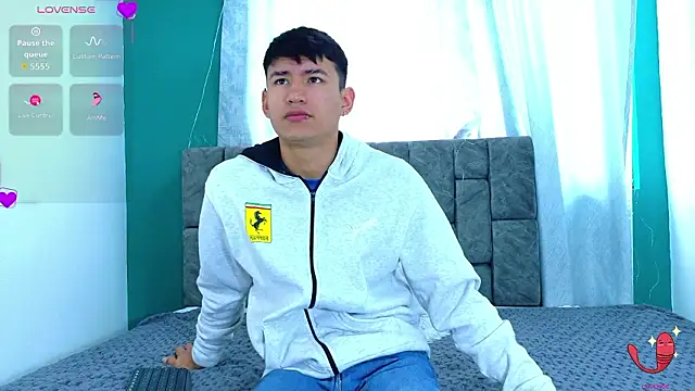 Snapshot of NicolasTorrez chatting on February 2026 07:42:02 PM NicolasTorrez online show from February 2026 07:42:02 PM