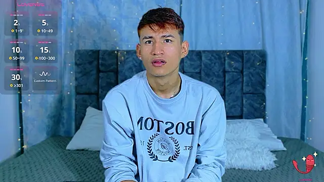 Snapshot of NicolasTorrez chatting on March 2026 04:27:02 AM NicolasTorrez online show from March 2026 04:27:02 AM