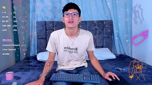 NicolasTorrez online show from June 2026 02:47:02 AM