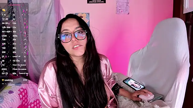 Snapshot of Hanna_Tm chatting on March 2026 05:08:02 AM Hanna Tm online show from March 2026 05:08:02 AM