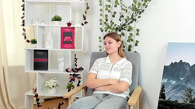 KaceyReddout online show from February 2026 04:19:02 AM