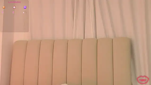 Snapshot of JulietRiverr chatting on March 2026 03:45:02 AM JulietRiverr online show from March 2026 03:45:02 AM