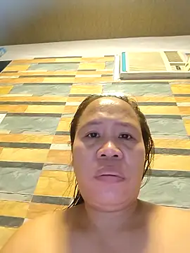 Snapshot of squirtshantal chatting on November 2025 10:49:02 AM squirtshantal online show from November 2025 10:49:02 AM