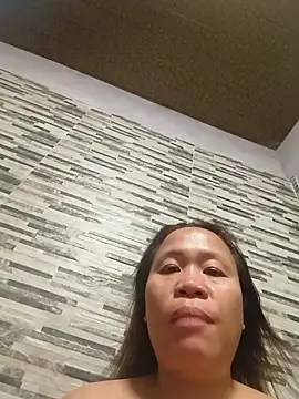 squirtshantal online show from June 2026 02:43:02 AM