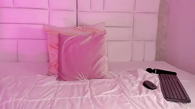 Snapshot of ween_sheng_ chatting on March 2026 03:21:01 AM ween sheng online show from March 2026 03:21:01 AM