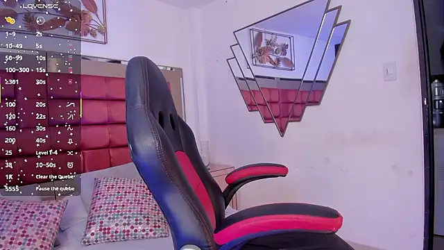 Snapshot of CatalinaBlaze chatting on March 2026 11:22:02 PM CatalinaBlaze online show from March 2026 11:22:02 PM