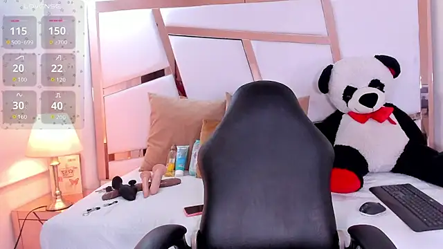 Snapshot of antonella_moon7 chatting on March 2026 04:19:01 AM antonella moon7 online show from March 2026 04:19:01 AM