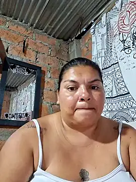 Juli Powl online show from February 2026 11:11:02 PM